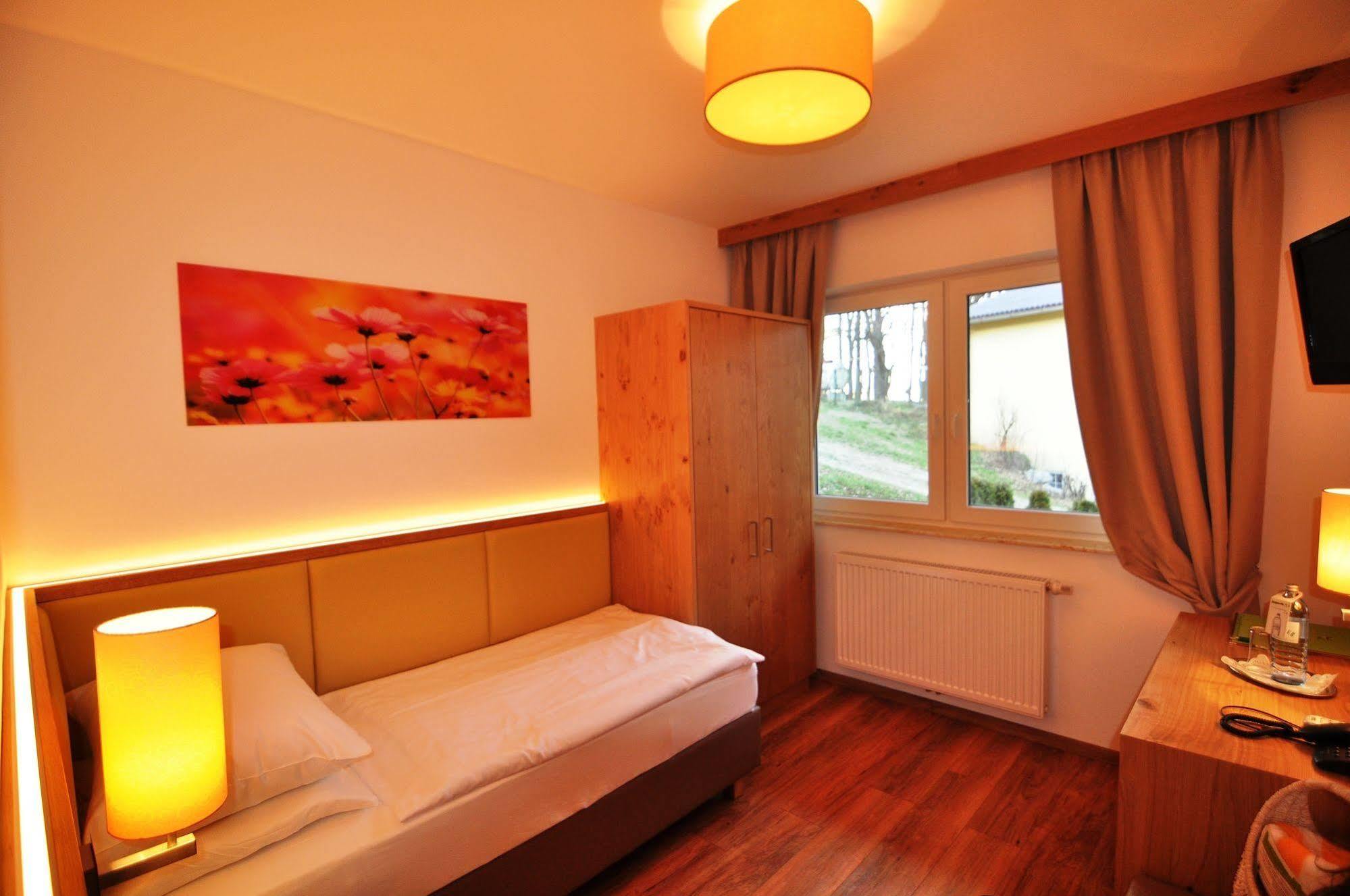Hotel Wienerwaldhof Rieger 4*