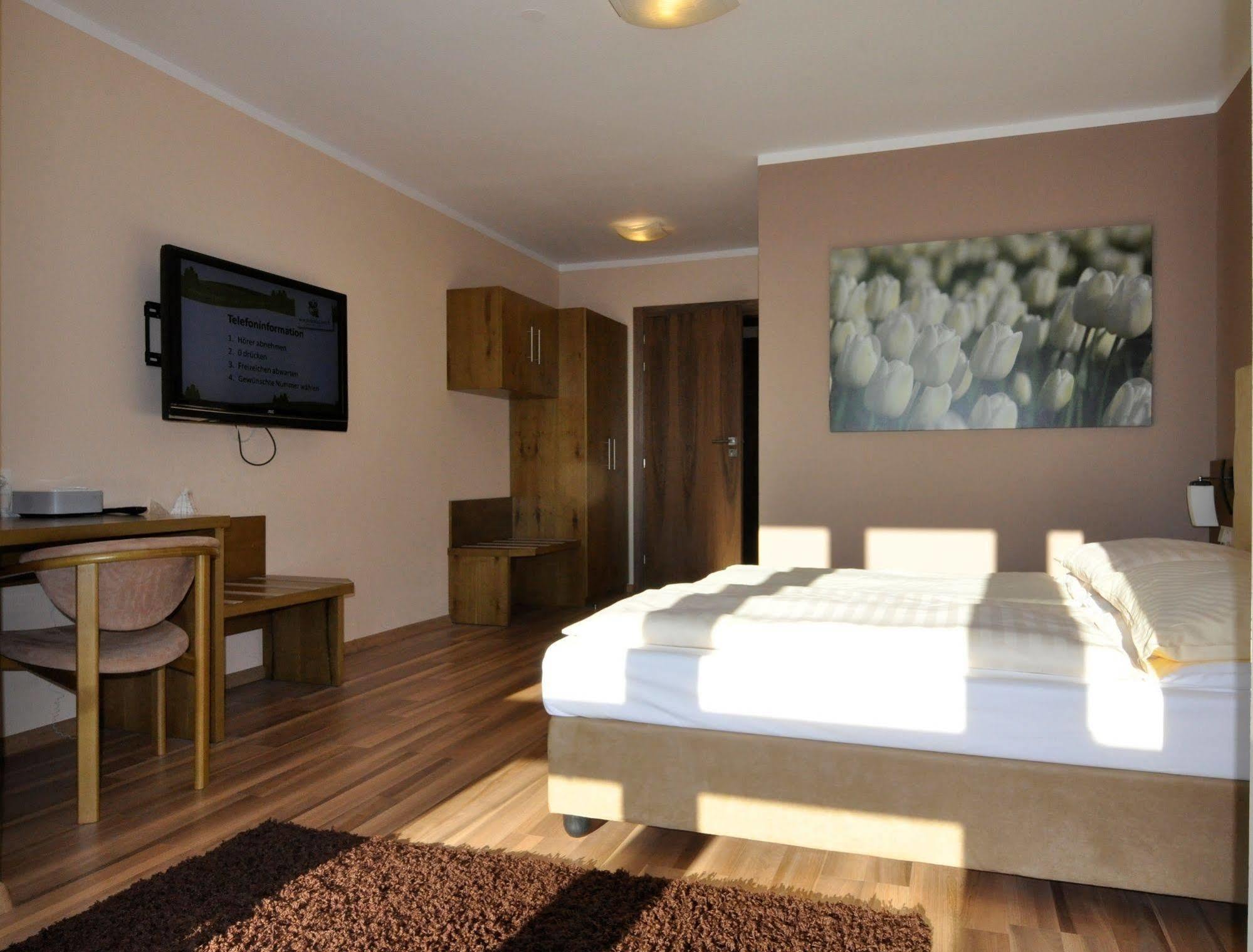 Wienerwaldhof Rieger Hotel 4*